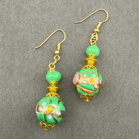 Estate Jewelry - Vintage Murano Wedding Cake Green Glass Floral Drop Earrings Gold Tone Dangle